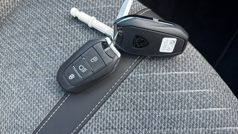 Peugeot 208 100kW E-Style 50kWh 5dr Auto Electric Hatchback